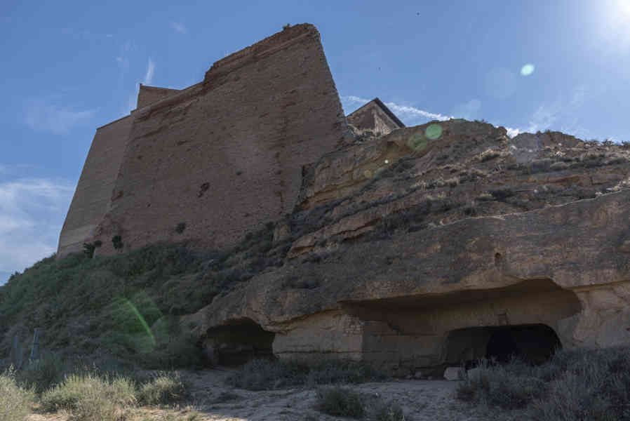 Huesca - Monzón - castillo de Monzón 4.jpg